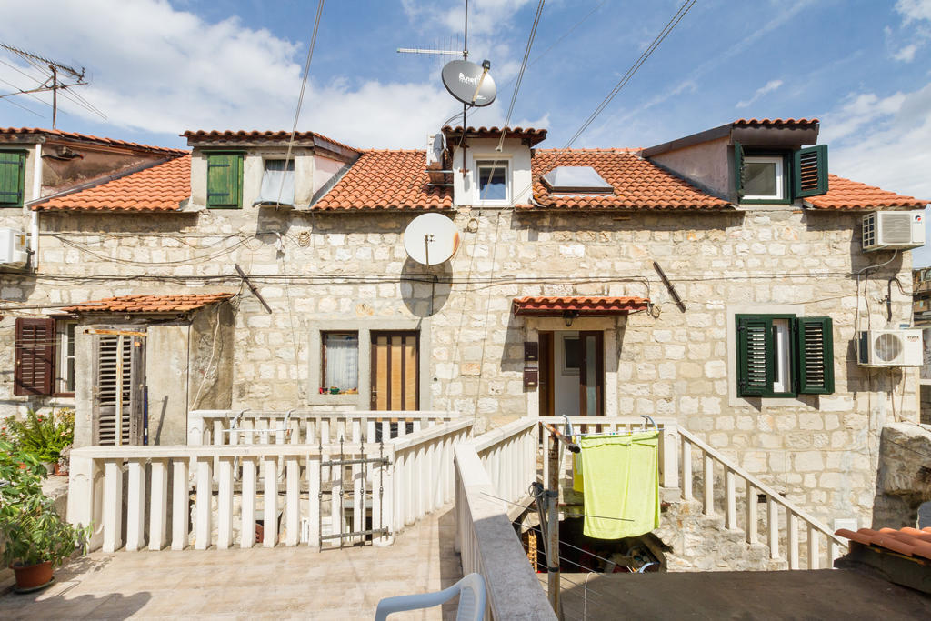 Apartments Bepina- 5 Mins From The Center Split Quarto foto